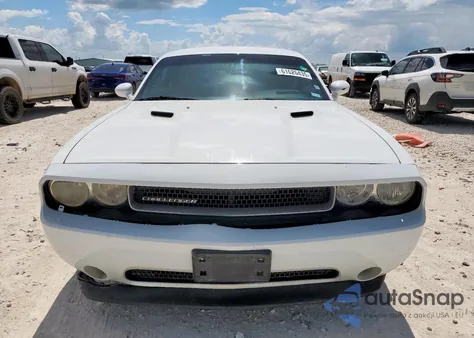 2012 Dodge Challenger Sxt z USA, uszkodzony, nr VIN 2C3CDYAG5CH130498